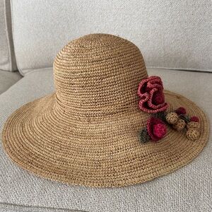 Beige Straw Sun Hat with Pink Crochet Flower Accent